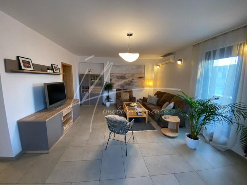 Prelungirea Ghencea 281, apartament spatios cu 6 camere, 192 mp. utili